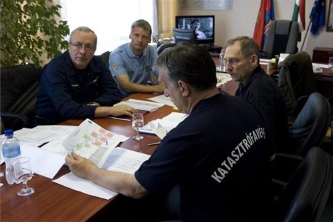 orbán, pintér, bakondi (orbán, pintér, bakondi)