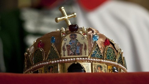 szent-korona(960x640)(1).jpg (szent korona)