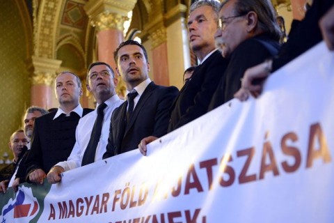 vona gábor földtörvény (vona gábor, jobbik, földtörvény)