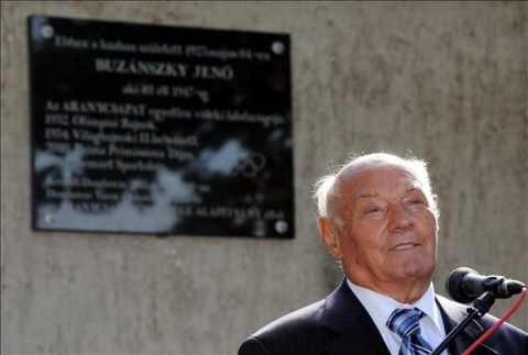 Buzánszky Jenő (Buzánszky Jenő)