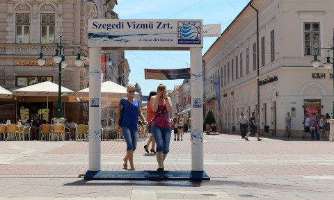 Hosegriado-Szegeden(210x140)(2).jpg (Hőségriadó Szegeden)