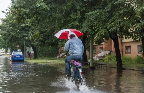 eso(430x286)(1).jpg (eső, vihar, )