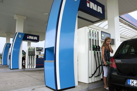 ina benzinkút (ina, benzinkút, )