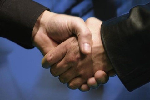 kezfogas(1)(960x640).jpg (kézfogás, )