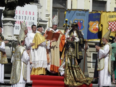 koronázási ünnepi játékok (koronázási ünnepi játékok)