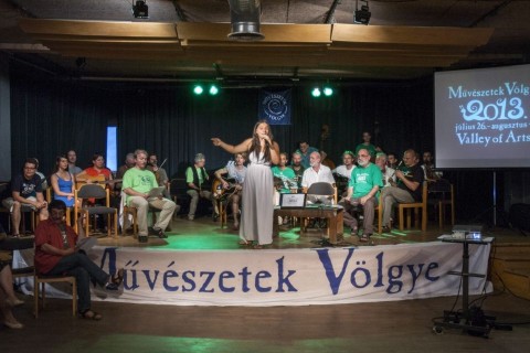 művészetek völgye, kapolcs, palya bea (művészetek völgye, )