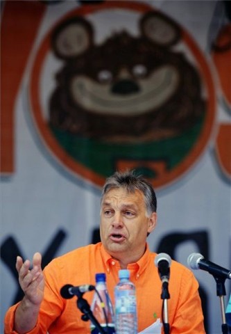 orbán tusnádfürdőn (tusványos,)