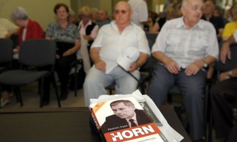 Emlékezés Horn Gyulára (Emlékezés Horn Gyulára)