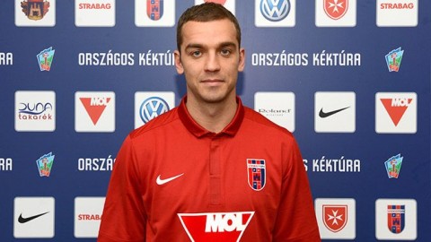 Juhász Roland (juhász roland, )