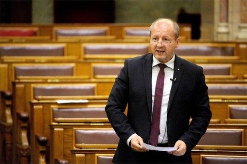 Simicskó István (Simicskó István)