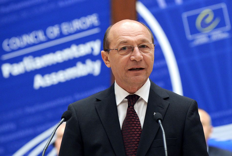 Traian-Basescu(960x640)(2).jpg (Traian Basescu)