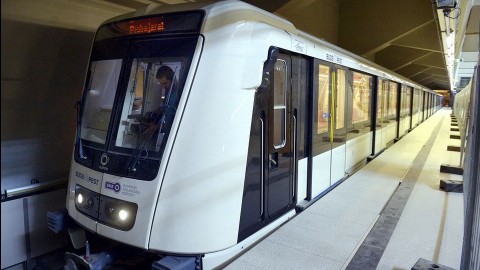 alstom metró (alstom, metró)