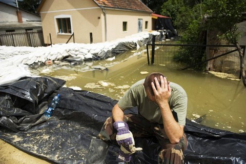 arviz(15)(210x140)(1).jpg (árvíz)