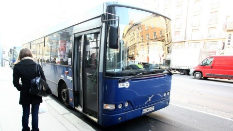 bkv-busz-buszmegallo(210x140)(2).jpg (bkk, bkv-busz, )