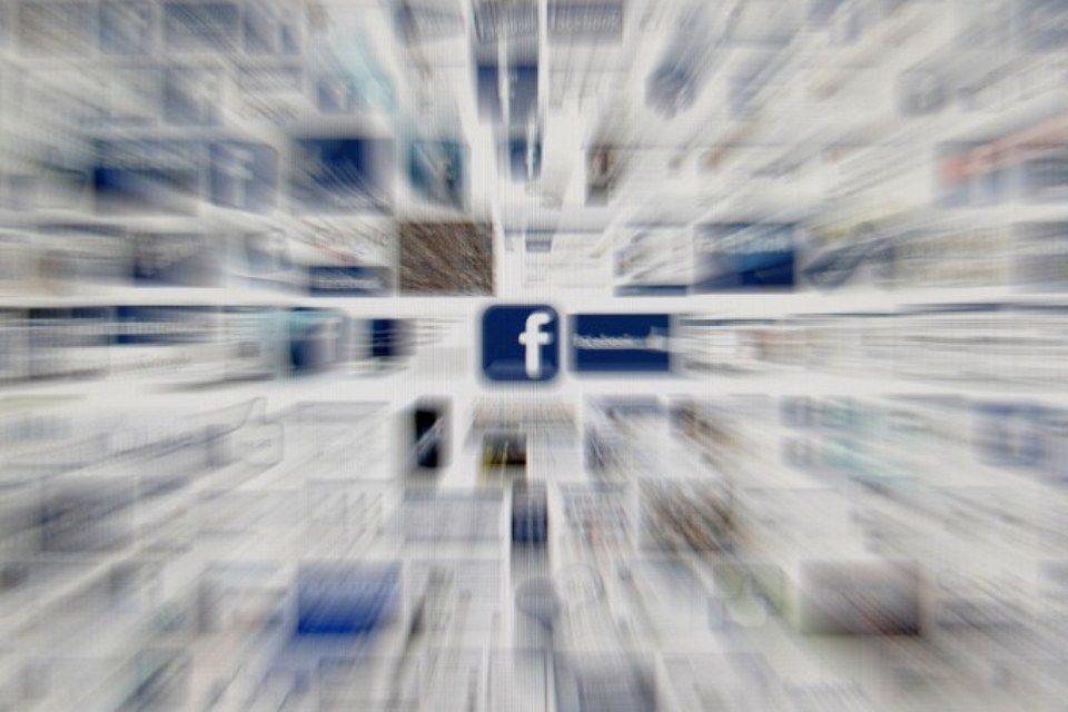 facebook (facebook logo)