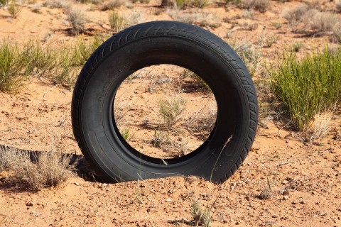 gumiabroncs(210x140)(1).jpg (gumiabroncs, )