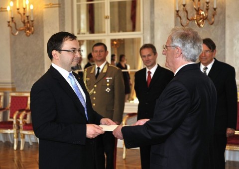 renatas juska (renatas juska, litván, nagykövet, )