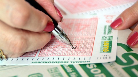 szerencsejatek(210x140)(1).jpg (szerencsejáték, lottó)