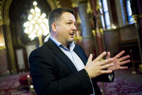 török zsolt (török zsolt, )