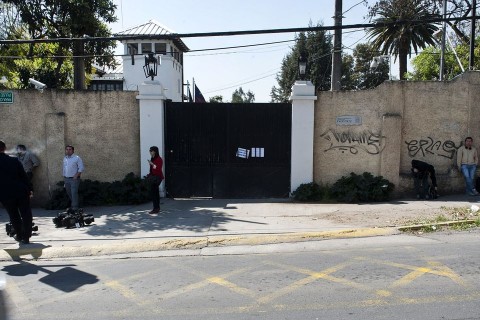 Cordillera  (Cordillera, luxus börtön)