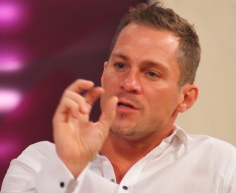 Hujber-Feri(650x433)(5).jpg (Hujber Feri)