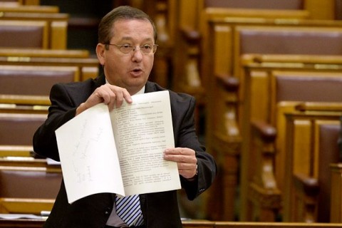 Illes-Zoltan(210x140)(1).jpg (illés zoltán)