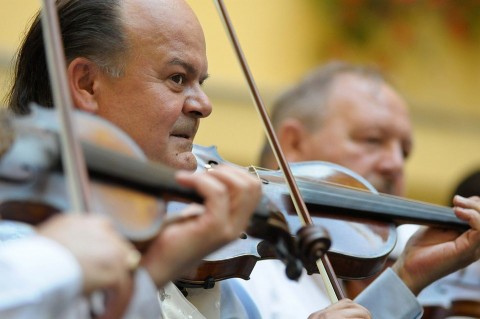 Magyar-Nota(210x140)(2).jpg (Magyar nóta)