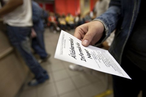 Munkaugyi-kozpont(210x140)(2).jpg (munkaügyi központ)