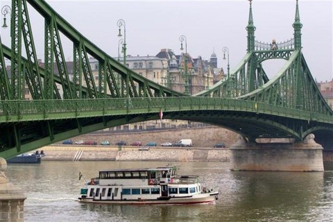 Szabadsag-hid(1)(960x640)(1).jpg (szabadság híd, )
