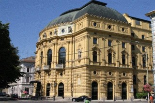 Szegedi-Nemzeti-Szinhaz(960x640).jpg (Szegedi Nemzeti Színház)