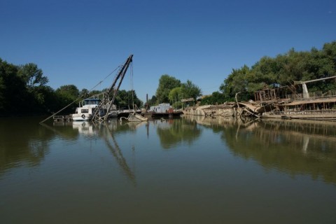 Újabb roncs a téli kikötő fenekéről (Újabb roncs a téli kikötő fenekéről)
