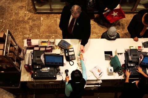 bankkartyas-fizetes(960x640)(1).jpg (bankkártyás vásárlás, )