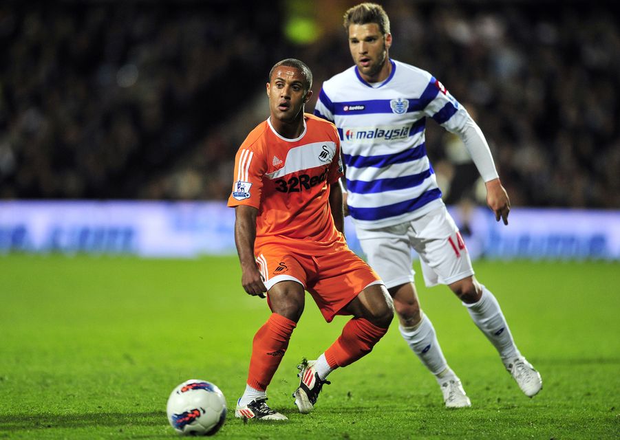 buzsaky-akos-(960x640)(1).jpg (buzsáky ákos)