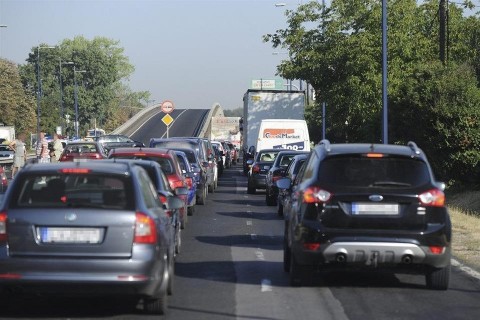 dugo(960x640).jpg (dugó)