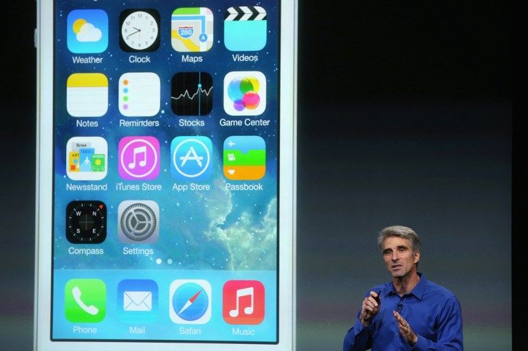 iOS 7 (ios 7, iphone, Craig Federighi,)