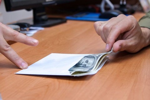 korrupció (korrupció, )