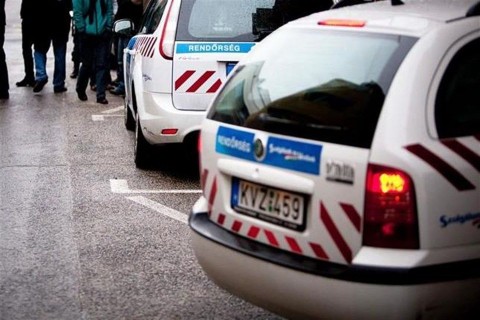 rendorseg(11)(960x640).jpg (rendőrség)