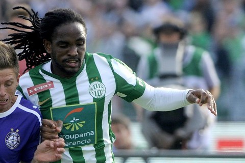 Akeem Adams  (Akeem Adams )