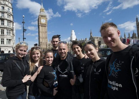 Attraction (attraction)