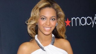 Beyonce-(2)(960x640).jpg (Beyoncé )