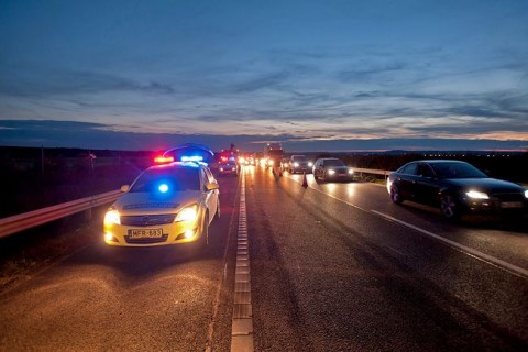 Éjjeli vezetés (éjjeli vezetés)