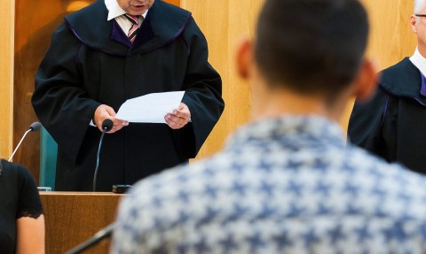 Itelethozatal(210x140)(1).jpg (bíróság, ítélet, )