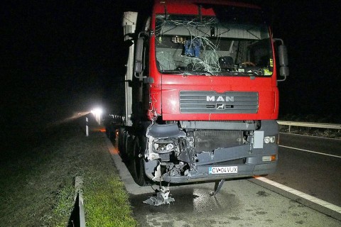 Kamion baleset (kamion baleset)