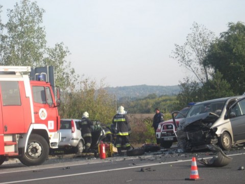 M2 halálos baleset (halálos baleset az M 2-es úton)