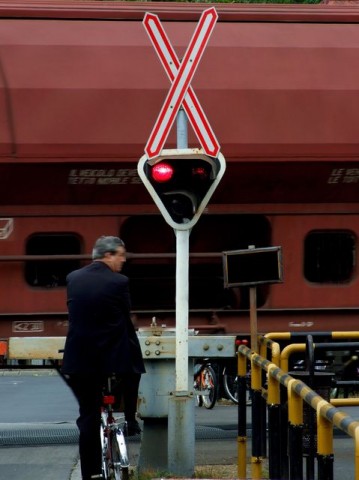 Tehervonat (tehervonat, vasúti átjáró, )