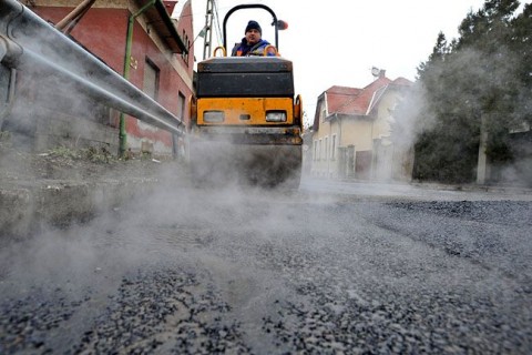 Útépítés (útépítés)