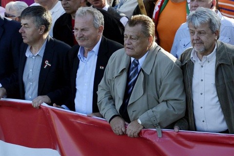 bekemenet(960x640).jpg (békemenet)