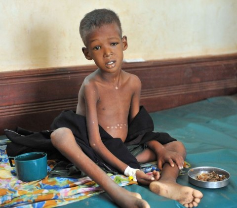 éhezés (éhezés, )