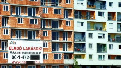 elado-lakas(210x140)(1).jpg (eladó lakás, )