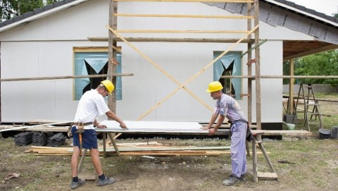 építkezés  (építkezés, építőipar, kőműves, könnyűszerkezet, ablak, ház,)